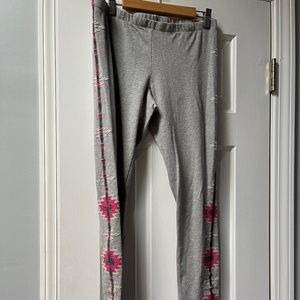 Johnny Was Gray Embroidered Leggings Size Small